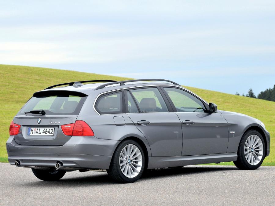  BMW 335d Touring 2008 года  (фото 12 из 16)